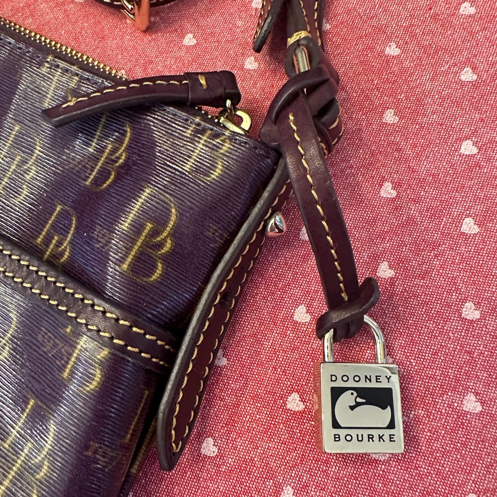 Dooney & Bourke DB Purple Signature 1975 Crossbody Bag Purse Small Logo Monogram - Picture 4 of 11